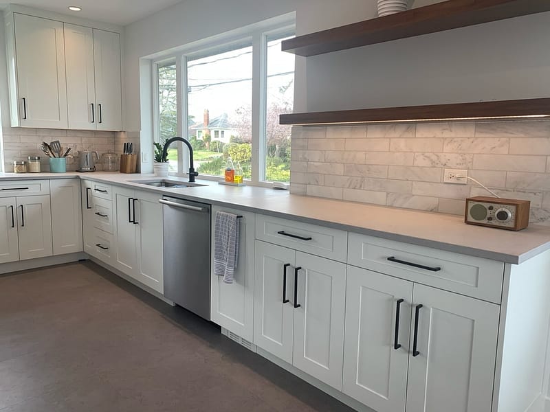 Final shot of kitchen cabinets after installation